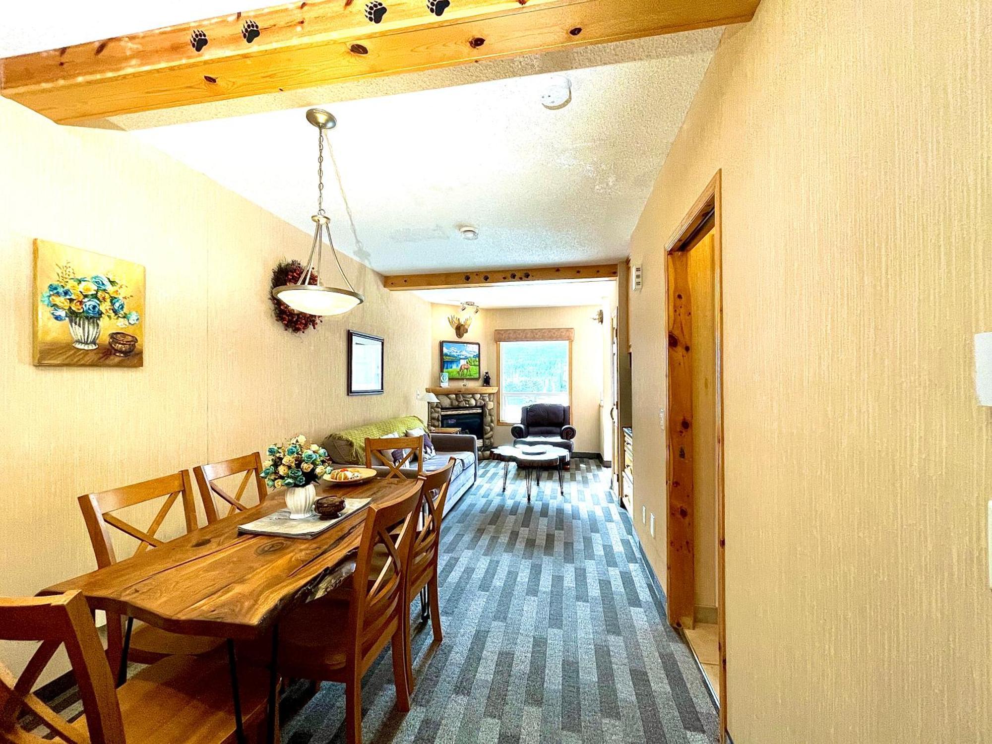 Mountainview -Privatechalet Sleep7- 5Min To Dt Vacation Home كانمور المظهر الخارجي الصورة